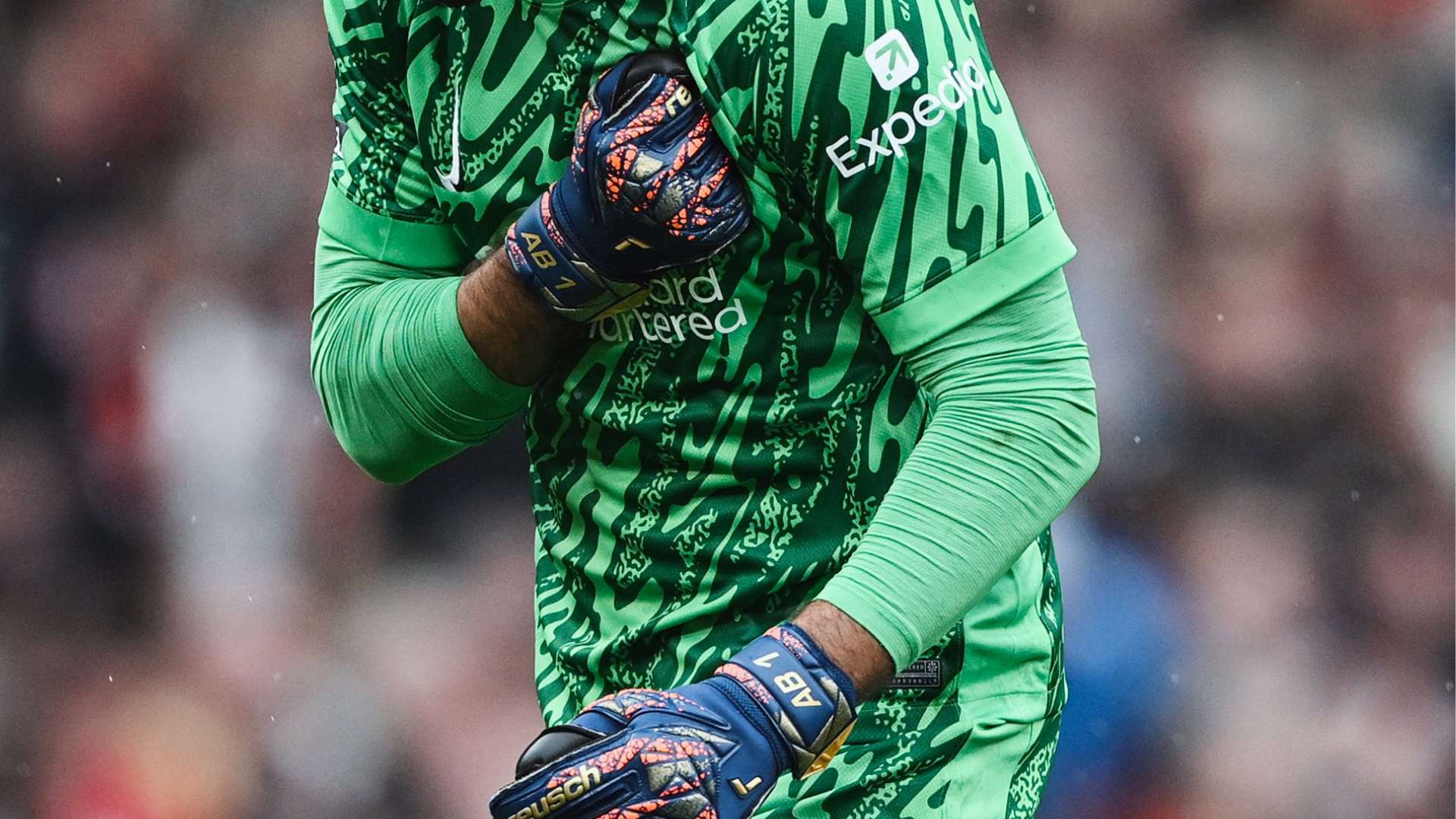 由謝鵬飛的 由謝鵬飛的